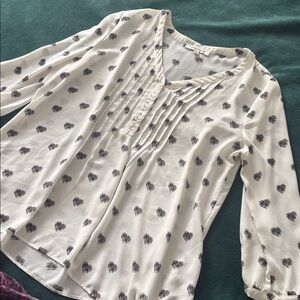 🔥Women's Cream Heart-Print Pintuck Blouse - Cream/Black